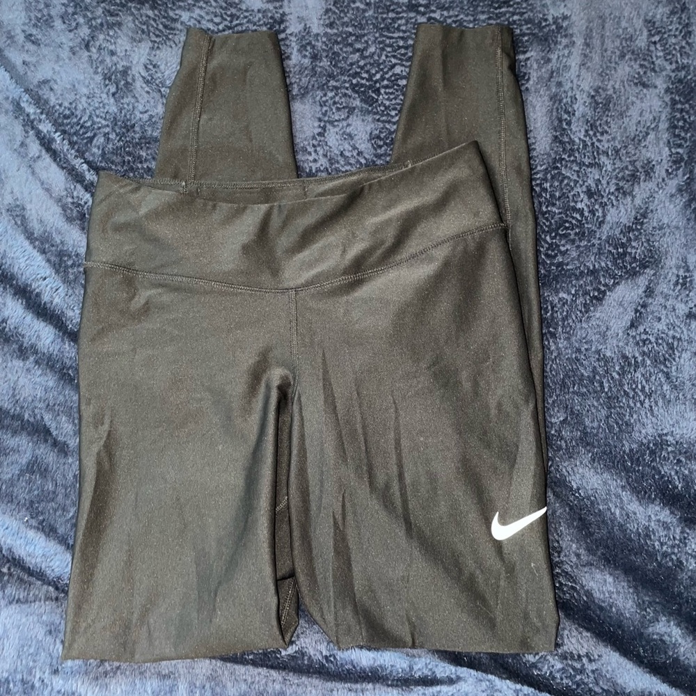 NIKE black leggings